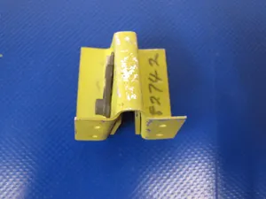 Piper PA-23 Bracket Assy Main Gear NOS P/N 18274-002 (0317-184)